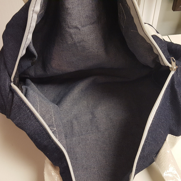 Private Party Barre Blue Ballet Sports Bag NWOT - Picture 3 of 3